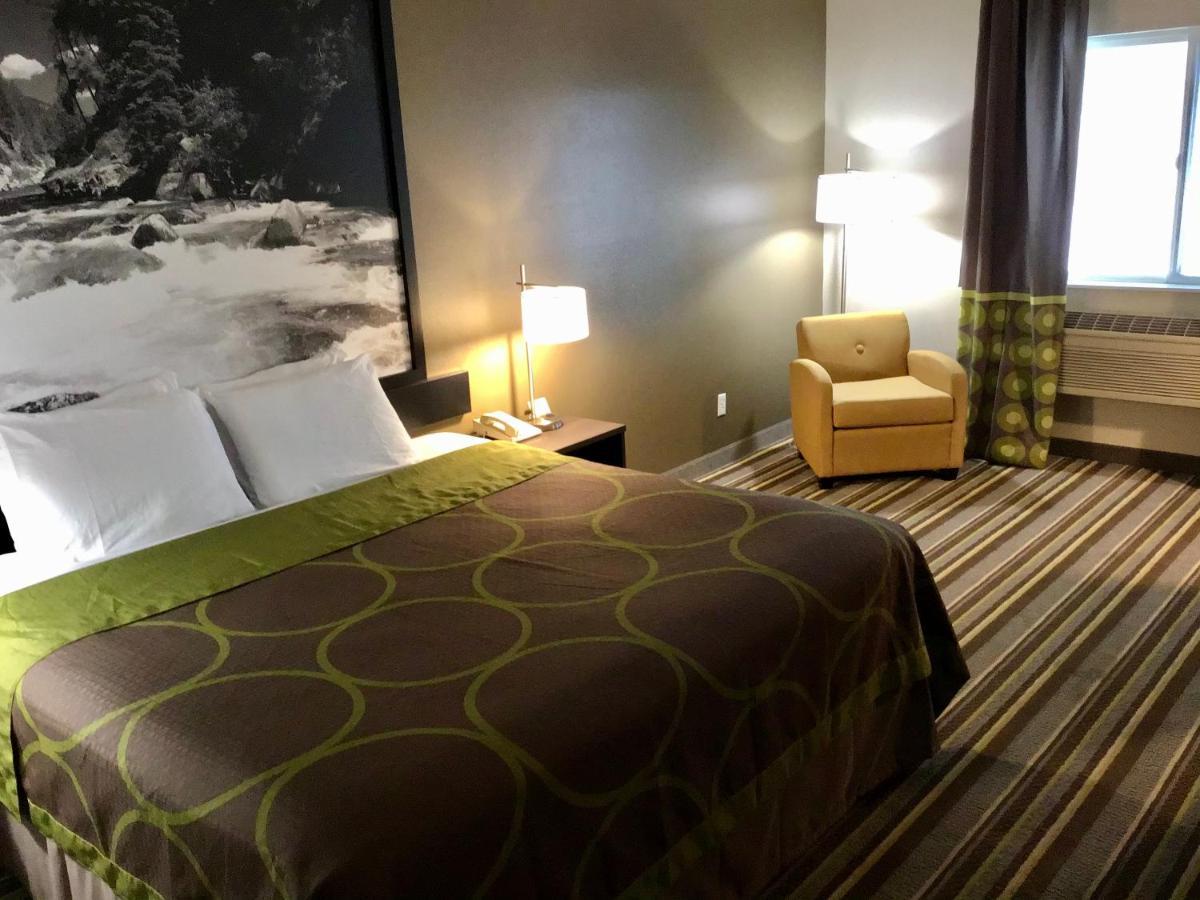 Super 8 By Wyndham Super 8 Blackfoot Eksteriør bilde