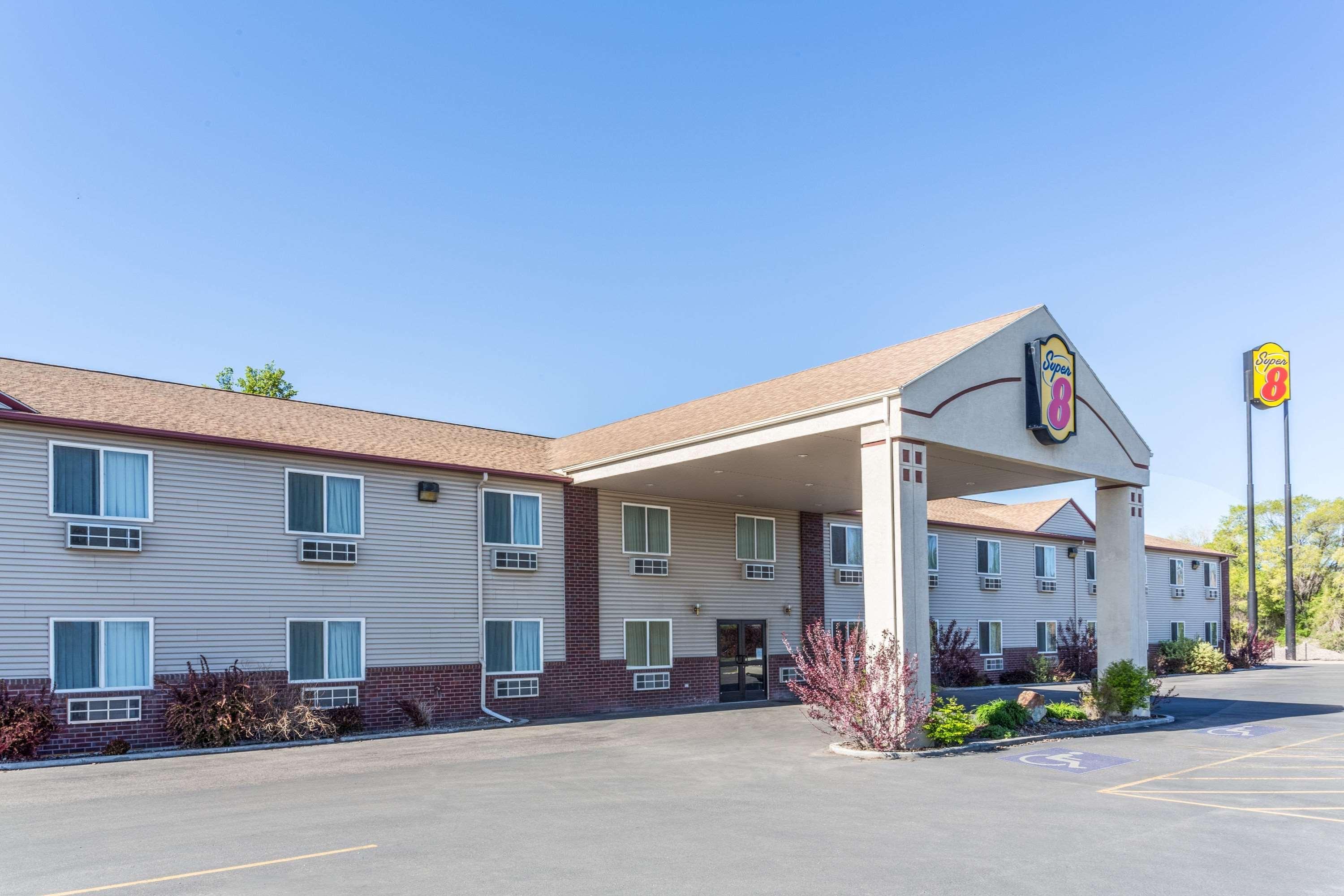 Super 8 By Wyndham Super 8 Blackfoot Eksteriør bilde